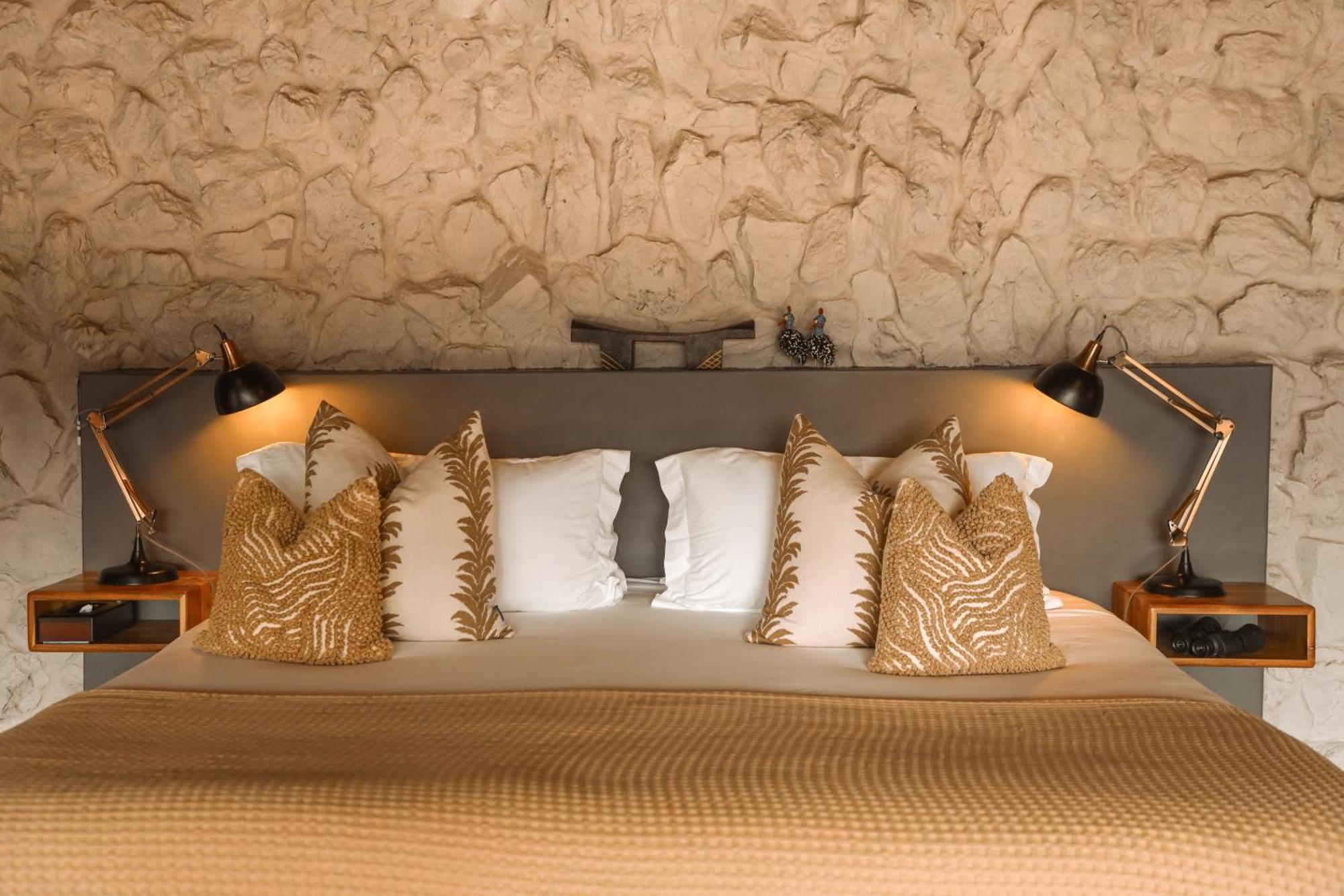 Leopard Mountain Safari Lodge Manyoni Private Game Reserve Εξωτερικό φωτογραφία