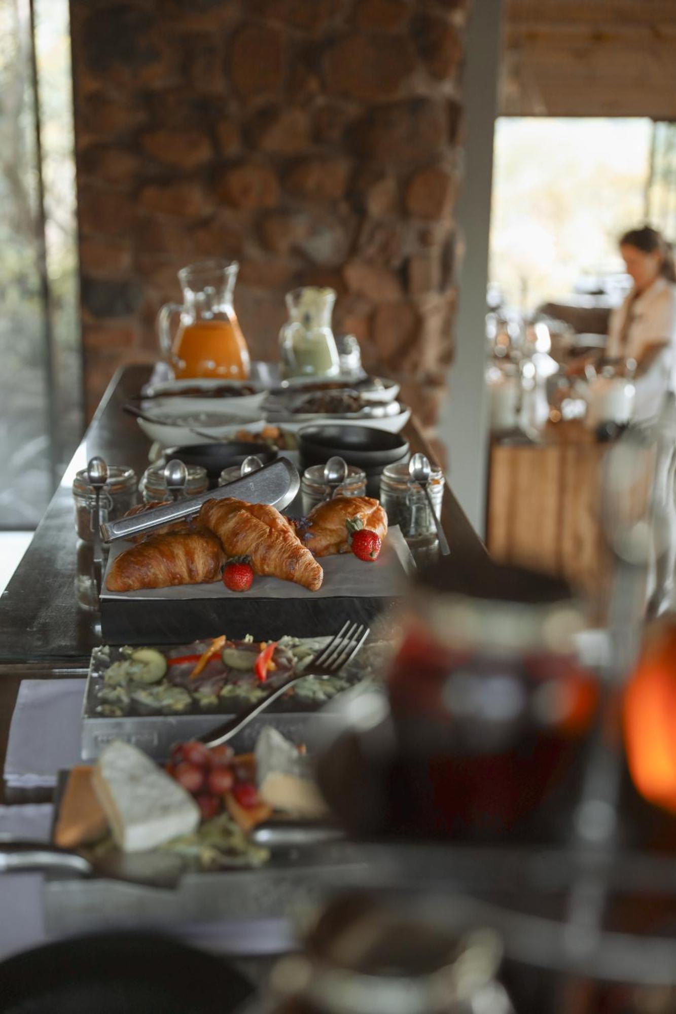 Leopard Mountain Safari Lodge Manyoni Private Game Reserve Εξωτερικό φωτογραφία